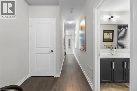 38 Hibiscus Lane Hamilton ON L8K 0A4