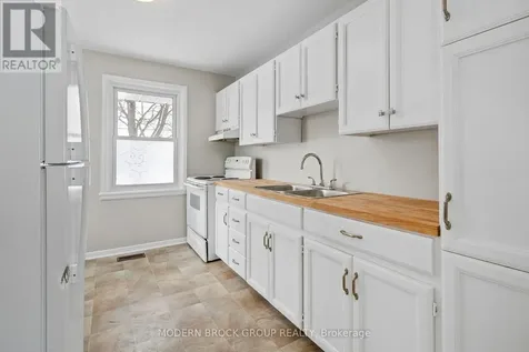 94 Bisley Crescent Brockville ON K6V 2T8