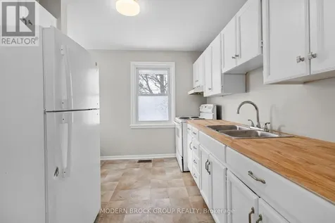 94 Bisley Crescent Brockville ON K6V 2T8