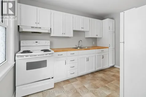 94 Bisley Crescent Brockville ON K6V 2T8