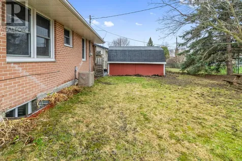 94 Bisley Crescent Brockville ON K6V 2T8