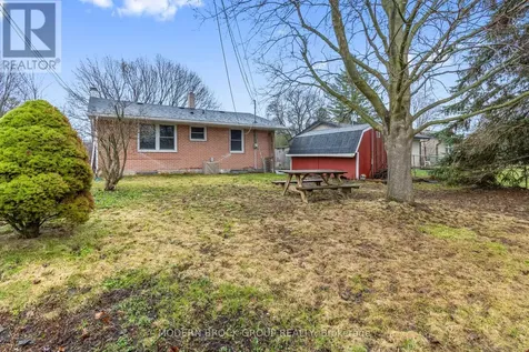 94 Bisley Crescent Brockville ON K6V 2T8