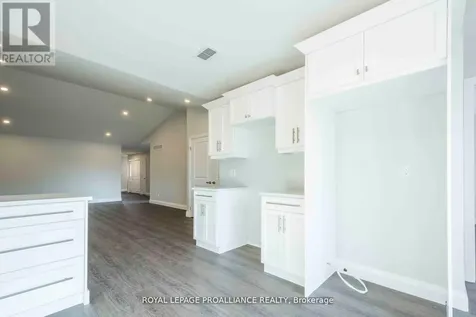 52 Mackenzie John Crescent Brighton ON K0K 1H0