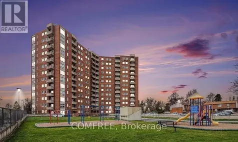 915 Elmsmere Road Ottawa ON K1J 8H8
