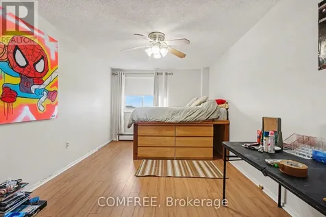 915 Elmsmere Road Ottawa ON K1J 8H8
