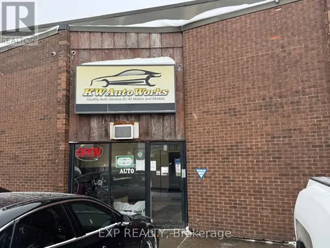 1659 Victoria Street North Kitchener ON N2B 3E6
