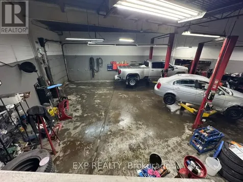 1659 Victoria Street North Kitchener ON N2B 3E6