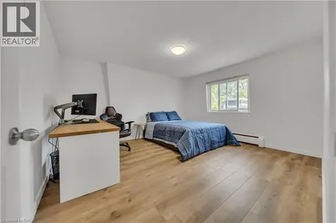 78 Borden Parkway Kitchener ON N2M 3T4