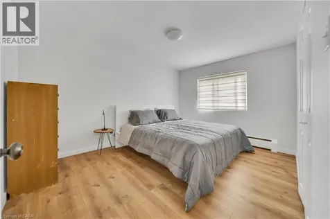78 Borden Parkway Kitchener ON N2M 3T4