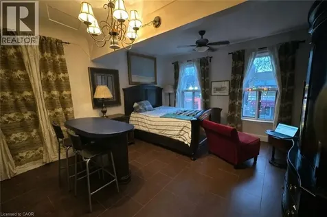 237 James Street North Hamilton ON L8R 2L2