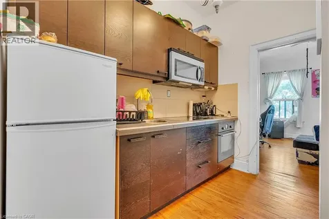 237 James Street North Hamilton ON L8R 2L2