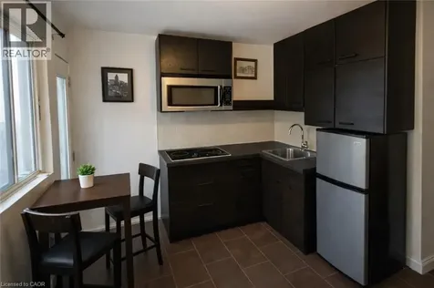 237 James Street North Hamilton ON L8R 2L2