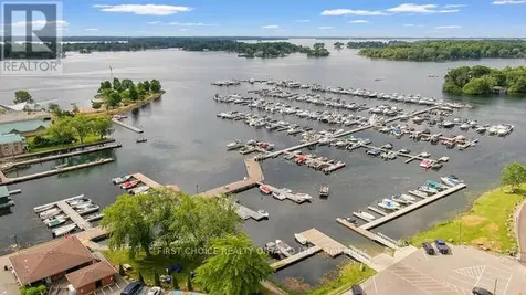 50 Market St Street Gananoque ON K7G 2M3