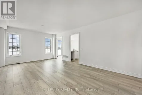 11 Avalon Drive Wasaga Beach ON L9Z 0M2