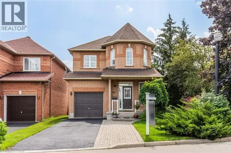 109 Peachwood Crescent Stoney Creek ON L8E 5Z7