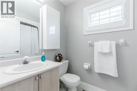 109 Peachwood Crescent Stoney Creek ON L8E 5Z7