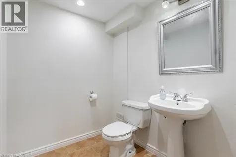 109 Peachwood Crescent Stoney Creek ON L8E 5Z7