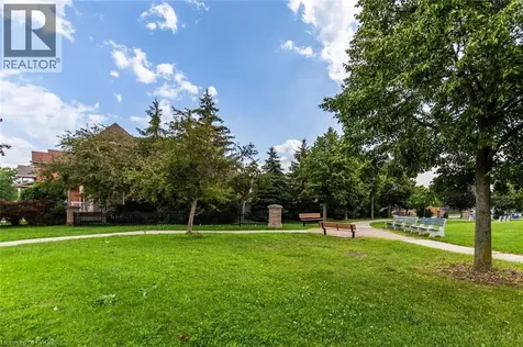 109 Peachwood Crescent Stoney Creek ON L8E 5Z7