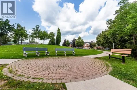 109 Peachwood Crescent Stoney Creek ON L8E 5Z7