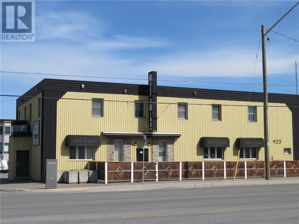 921-923 Lorne Street Sudbury ON P3C 3J1