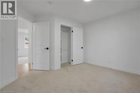 386 Southcote Road Ancaster ON L9G 2W3