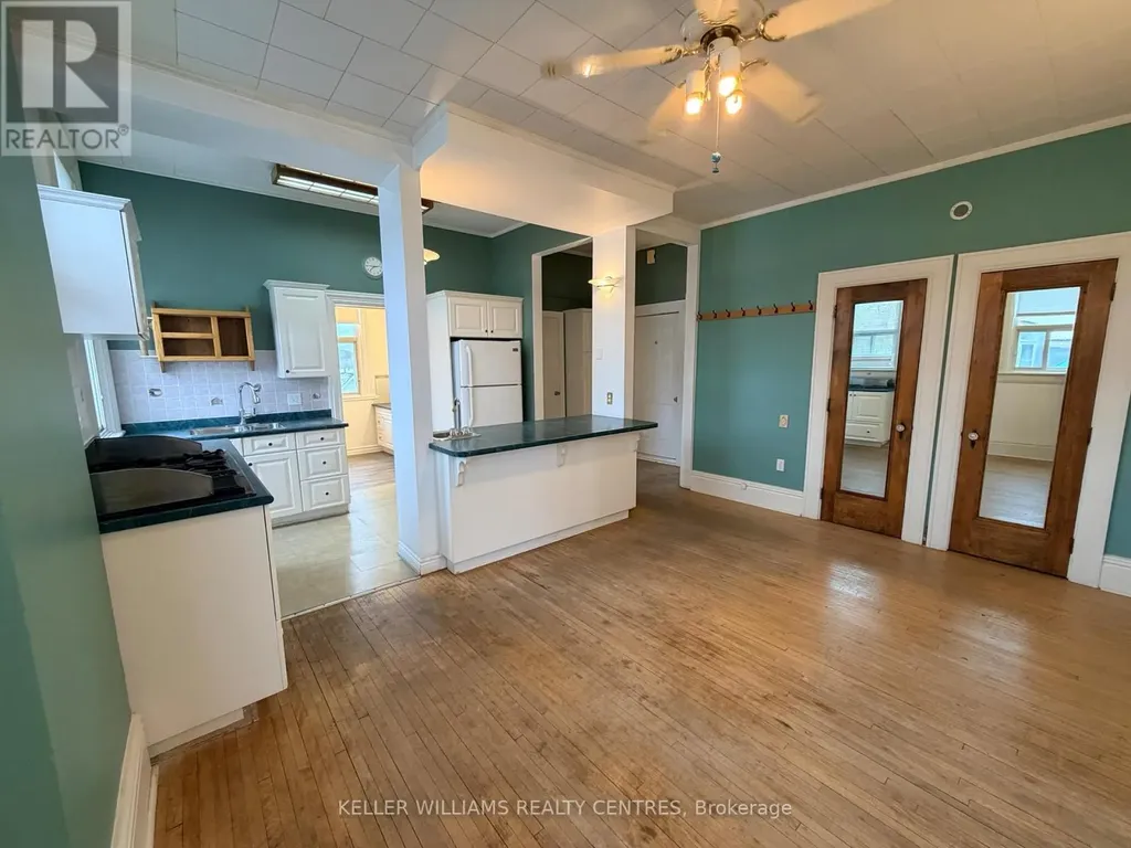 1 Simcoe Street Penetanguishene ON L9M 1V2