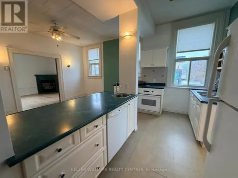 1 Simcoe Street Penetanguishene ON L9M 1V2