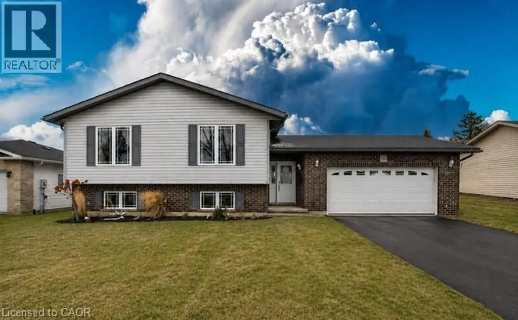 460 King Street East Mount Forest ON N0G 2L2