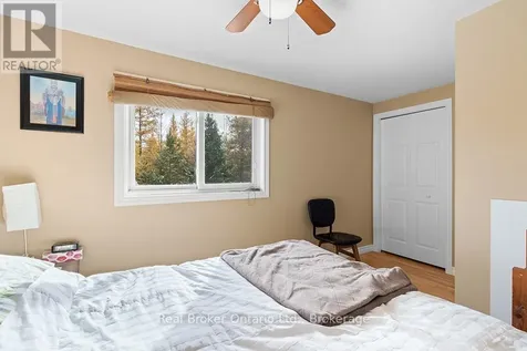 290 Myles Bay Shore Road Northern Bruce Peninsula ON N0H 1W0