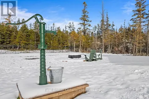 290 Myles Bay Shore Road Northern Bruce Peninsula ON N0H 1W0
