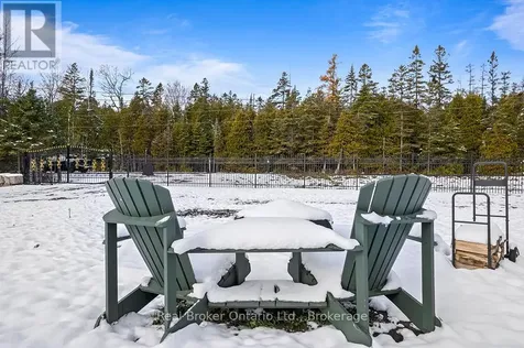 290 Myles Bay Shore Road Northern Bruce Peninsula ON N0H 1W0