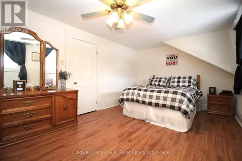 264 John Street South Aylmer ON N5H 2E2