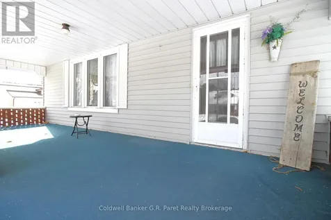 264 John Street South Aylmer ON N5H 2E2