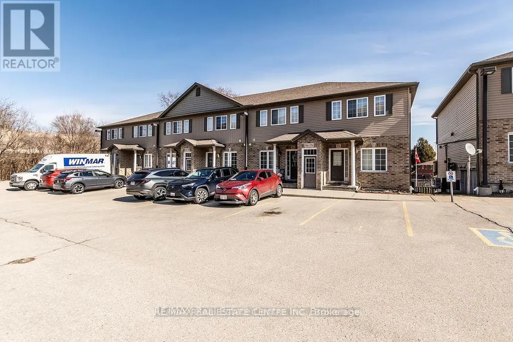 38 Howe Drive Kitchener ON N2E 0E3