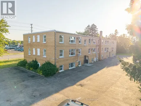 232 Elm Street St. Thomas ON N5R 1J5