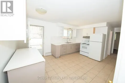 536 Glen Forrest Boulevard Waterloo ON N2L 4J2