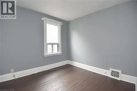 69 Gage Avenue North Hamilton ON L8L 6Z8