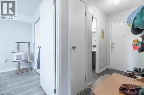 23 Main Street Dundas ON L9H 2P7