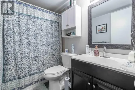 23 Main Street Dundas ON L9H 2P7