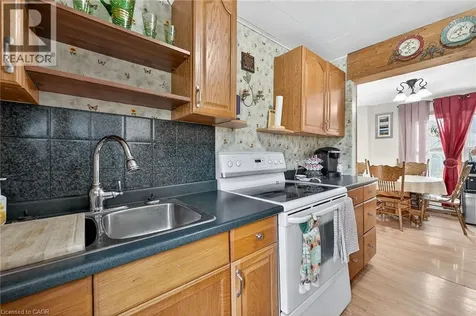 43290 Pettit Road Wainfleet ON L0S 1V0