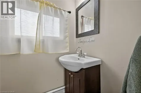 43290 Pettit Road Wainfleet ON L0S 1V0