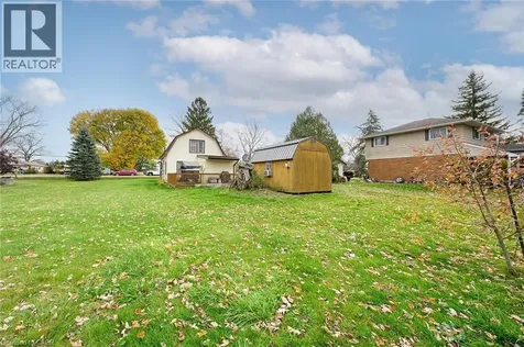 43290 Pettit Road Wainfleet ON L0S 1V0