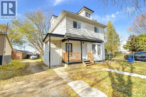 3076 Sandwich Windsor ON N9C 1A4