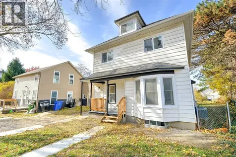 3076 Sandwich Windsor ON N9C 1A4