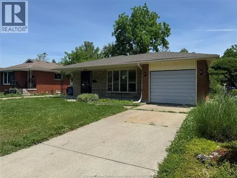 2650 Rivard Avenue Windsor ON N8T 2H5