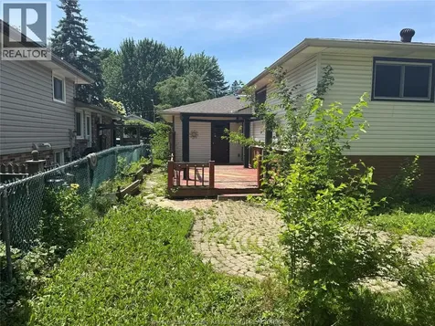 2650 Rivard Avenue Windsor ON N8T 2H5
