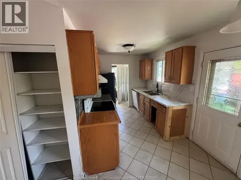 2650 Rivard Avenue Windsor ON N8T 2H5