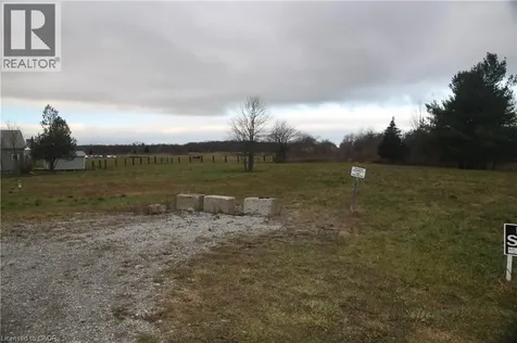 945 Robinson Road Dunnville ON N1A 2W1