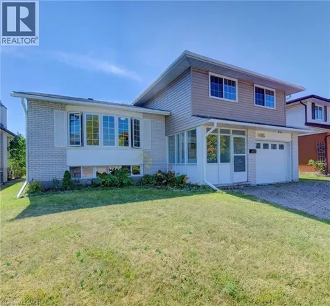 1493 Queens Boulevard Kitchener ON N2M 1E3