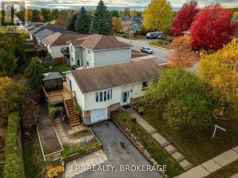 697 Macdonald Drive Gananoque ON K7G 3C4